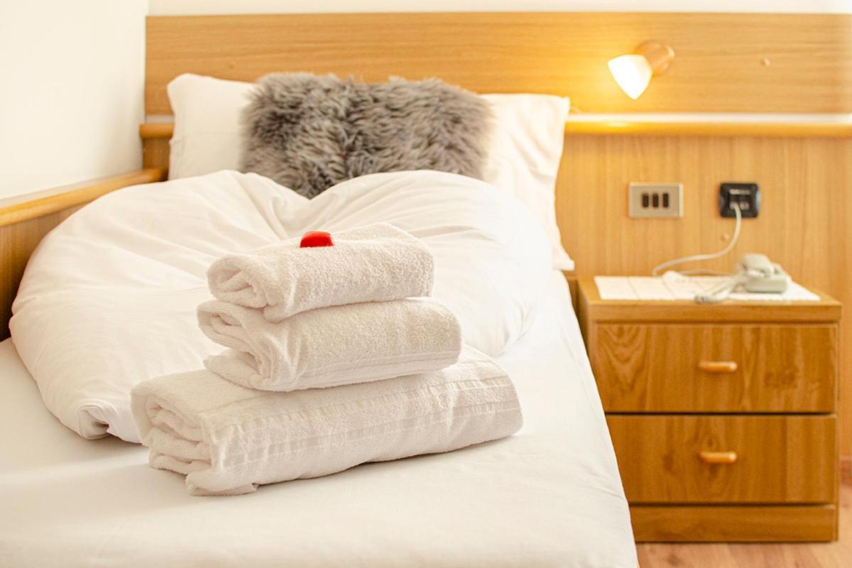 Hotel Ciampian Moena Bagian luar foto